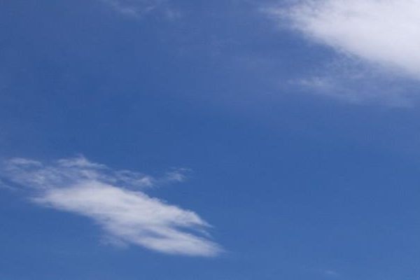护肤知识揭秘：图文详解让肌肤水润有光美容知识